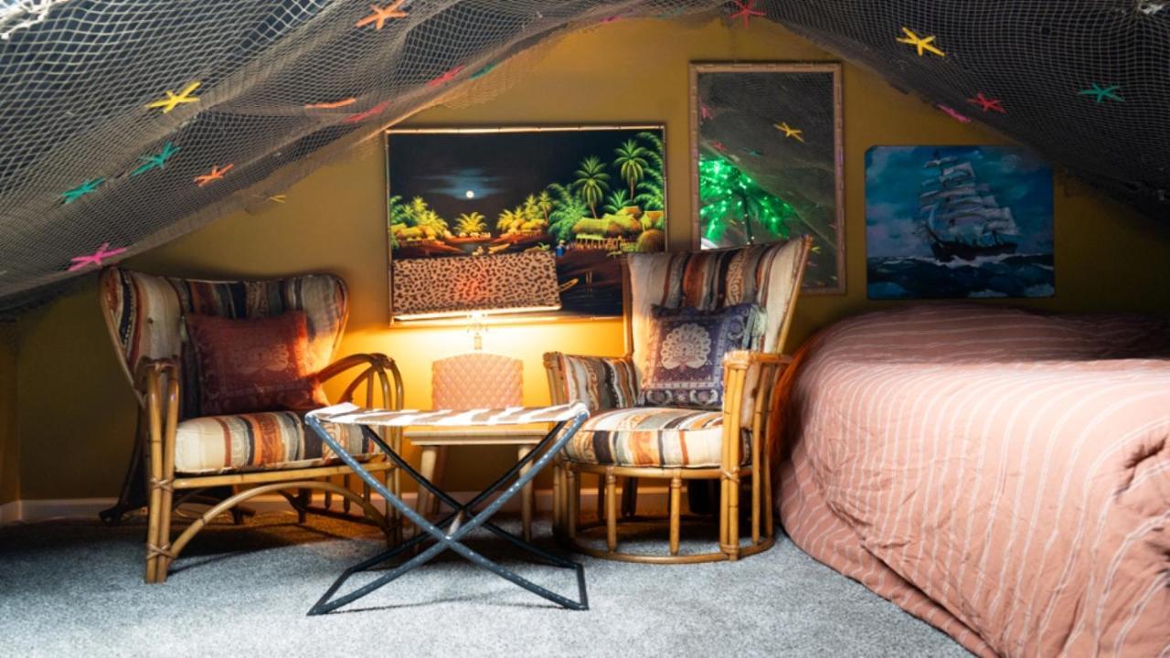 Tropical Tiki Hut Louisville Exterior foto